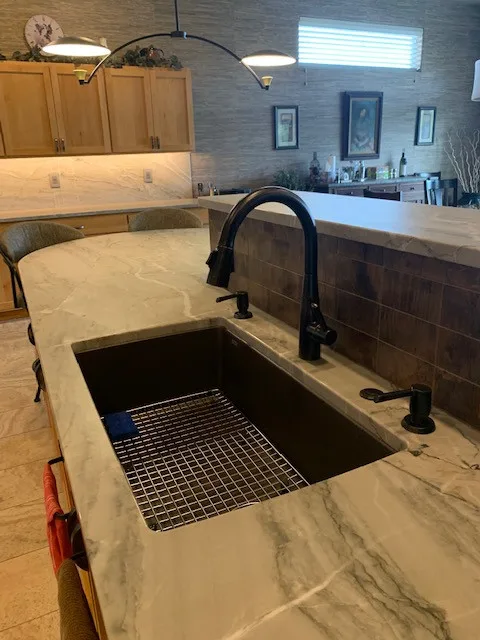Quartzstone by Tops Solid Surface - Photo 6