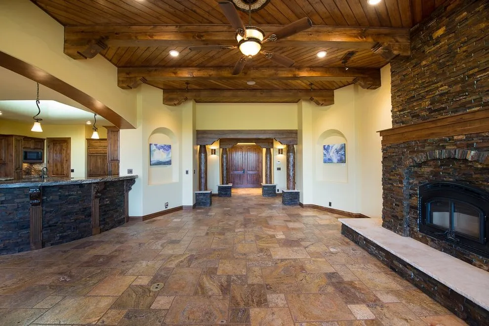 Bespoke Creations by Strahle Tile & Granite - Photo 2