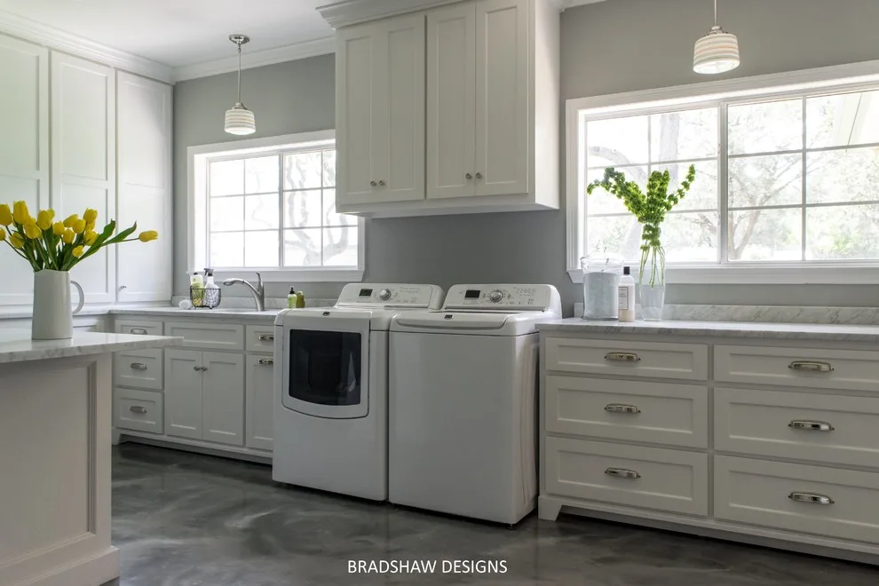 Gardenridge Renovation by BRADSHAW DESIGNS by Delta Granite And Marble, Inc. - Photo 6