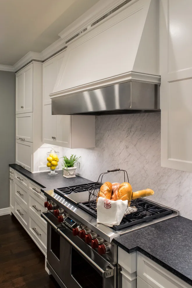 Gardenridge Renovation by BRADSHAW DESIGNS by Delta Granite And Marble, Inc. - Photo 8