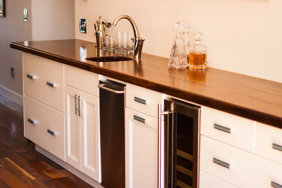Crystal Cabinet Works - Garner Wet Bar by Surface Art Countertops - Photo 9