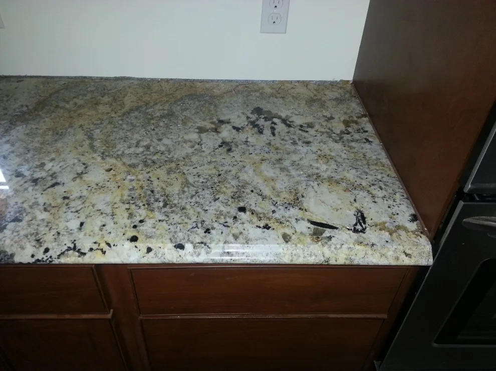 Custom Granite Interior - Photo 10