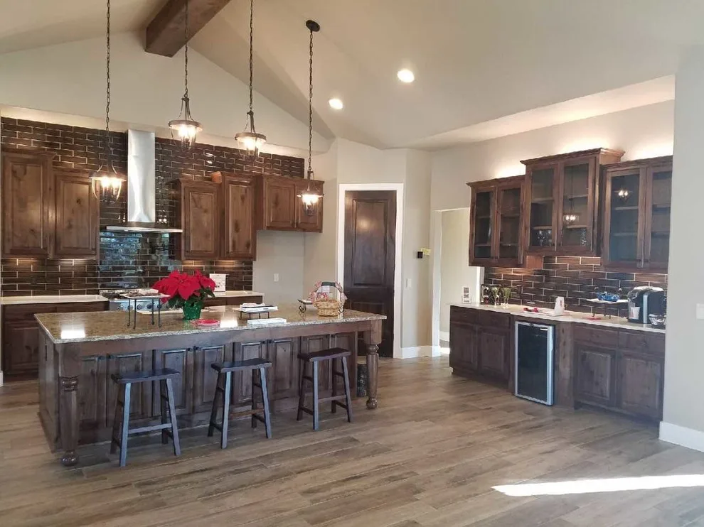 Savannah Avenue by Keystone Granite - Photo 2