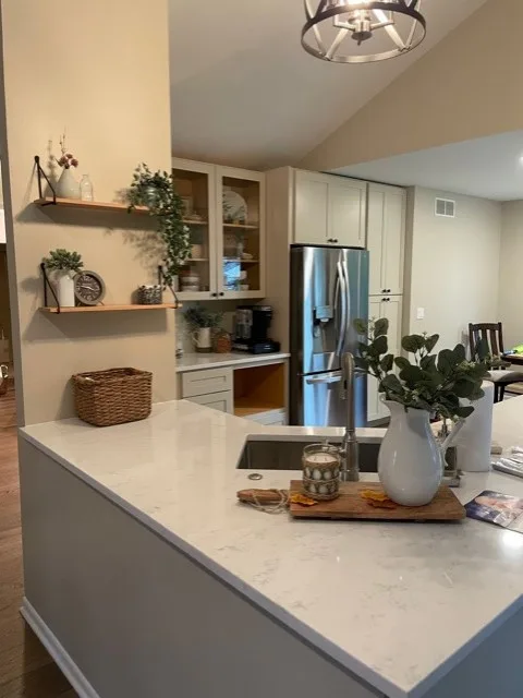 Motor City Granite & Cabinets - Photo 6