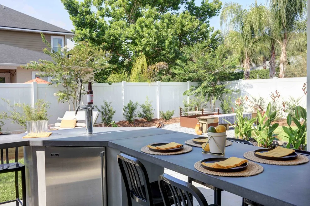 Contemporary Backyard at Jacksonville Beach by Concrete Commander - Photo 8