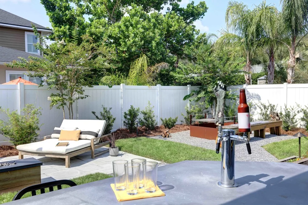 Contemporary Backyard at Jacksonville Beach by Concrete Commander - Photo 12