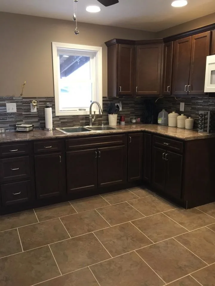 Ray's Countertop Shop Inc - Photo 10