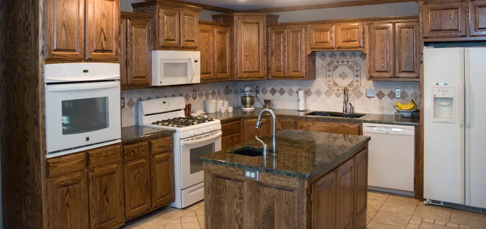 Sarto Countertops - Photo 3