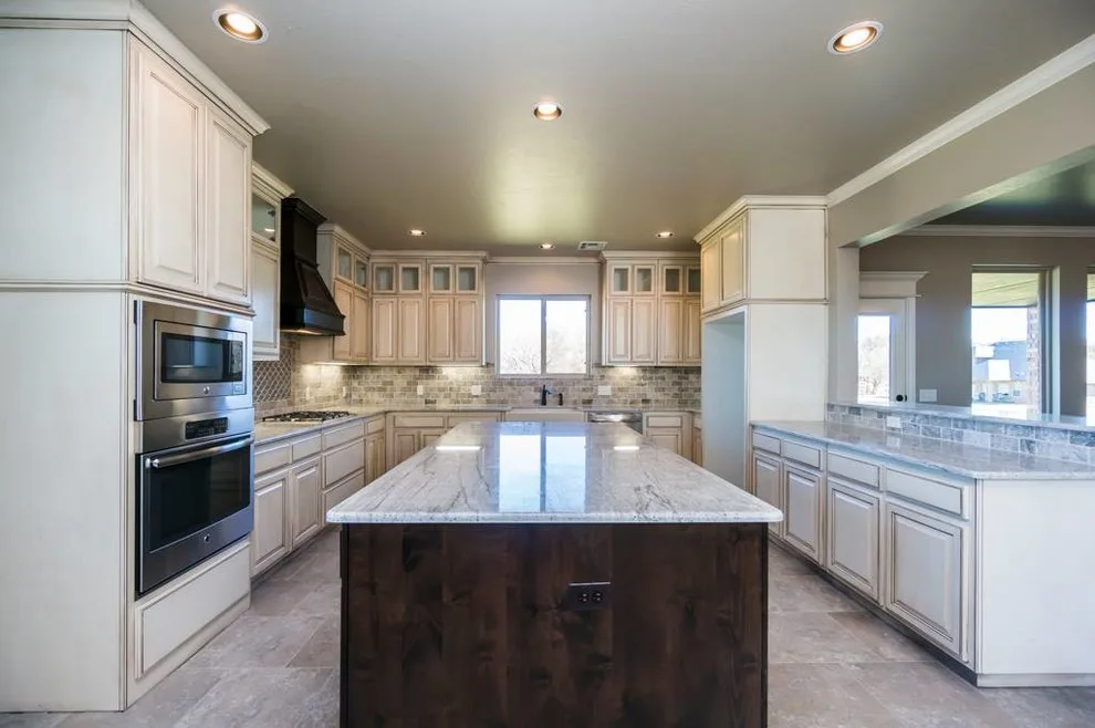 Kitchen Surfaces by Rivers' Edge Countertops - Photo 4