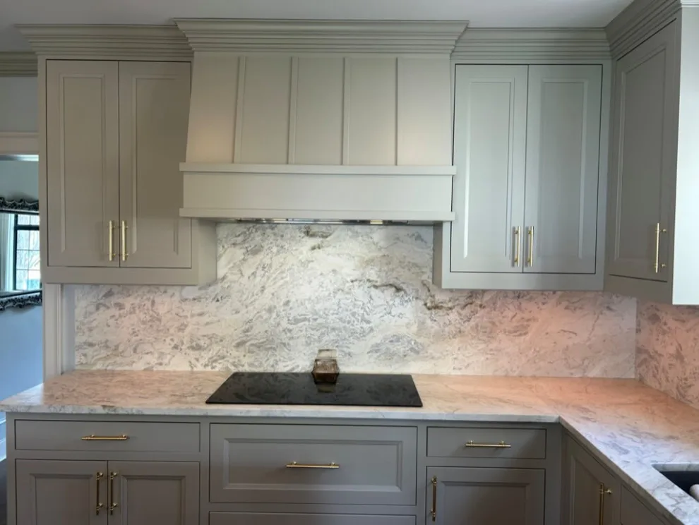 Kitchen renovation - Countertops and complete backsplash by Euroselect Stone LLC - Photo 11