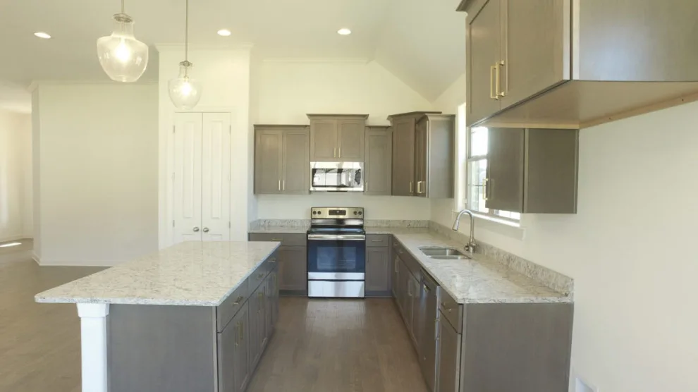 Culinary Spaces and Beverage Areas by Southern Stone & Cabinets - Photo 5