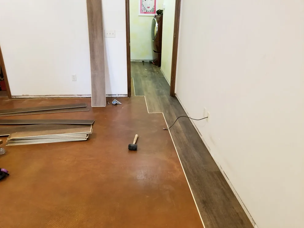 Premium Vinyl Flooring by Stylin' Tilen' Flooring - Photo 2