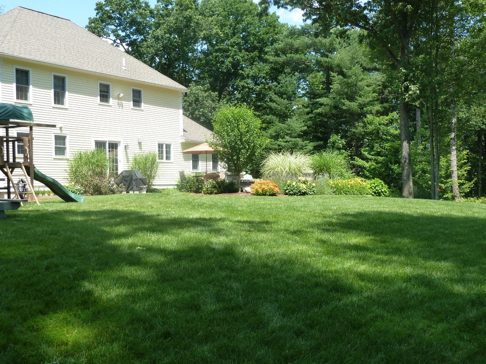 Massachusetts Lawns by Lawn Dawg - Photo 7