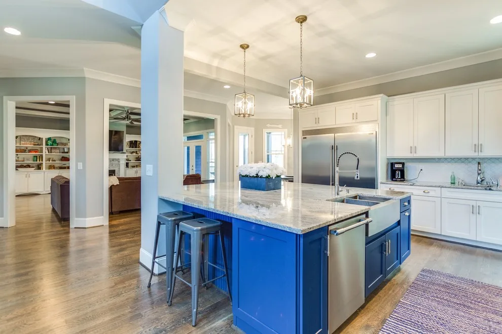 Viscon White Isle, Azure Cabinets by Marble Granite World - Photo 2