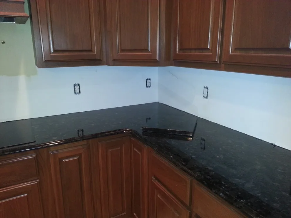 Cahiba Marron by Custom Granite Interior - Photo 5