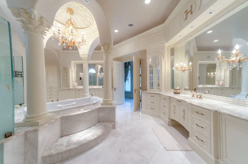 Houston Crema Marfil Marble Polishing Entryway by MCA Stone - Photo 12
