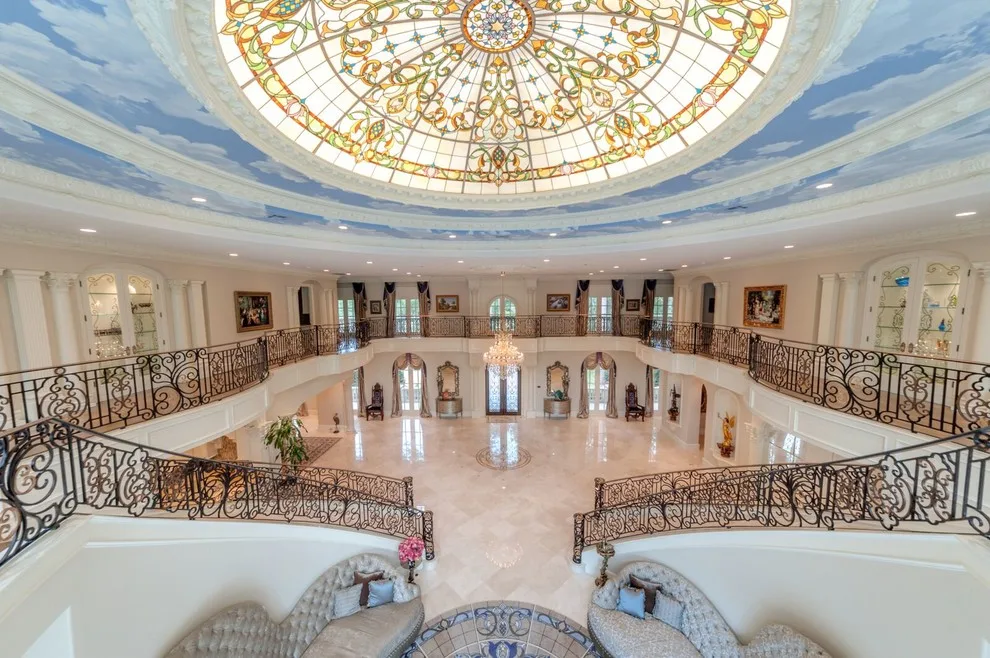 Houston Crema Marfil Marble Polishing Entryway by MCA Stone - Photo 14