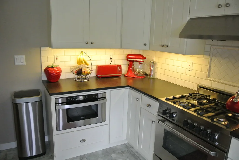 Contemporary and Classic Kitchen in Sumner by Washington Marble Works - Photo 5