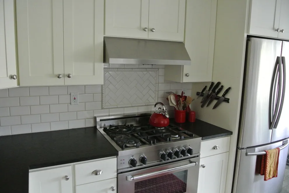 Contemporary and Classic Kitchen in Sumner by Washington Marble Works - Photo 6