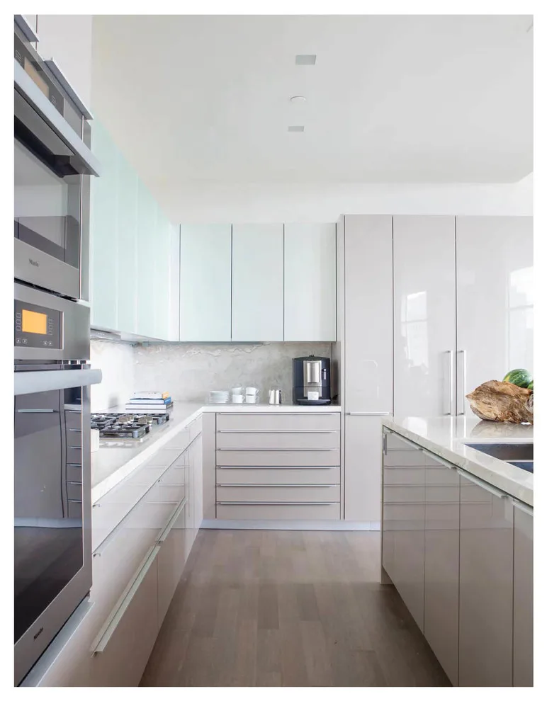 Contemporary Culinary Space in Museum Towers by Aria Stone Gallery - Photo 3