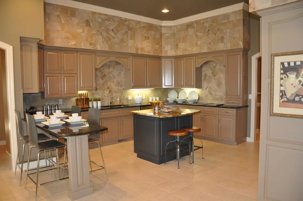 Contemporary City by Sommers Interiors - Photo 2