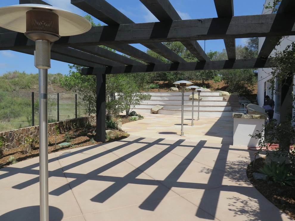 iBoss, La Jolla by C & H Gardens Artistic Landscape & Tree Service - Photo 9