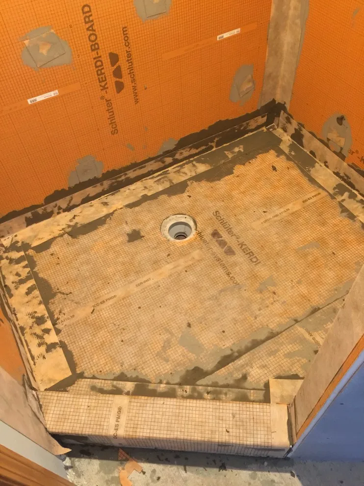 Murray Restroom by Brinson Custom Tile - Photo 3