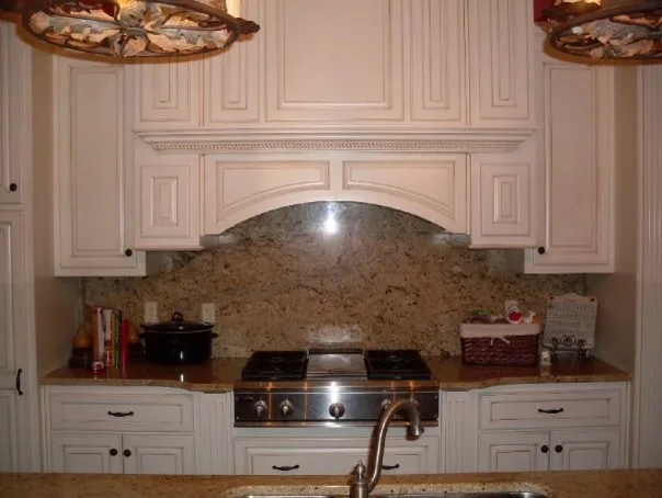 Custom Granite Interior - Photo 14