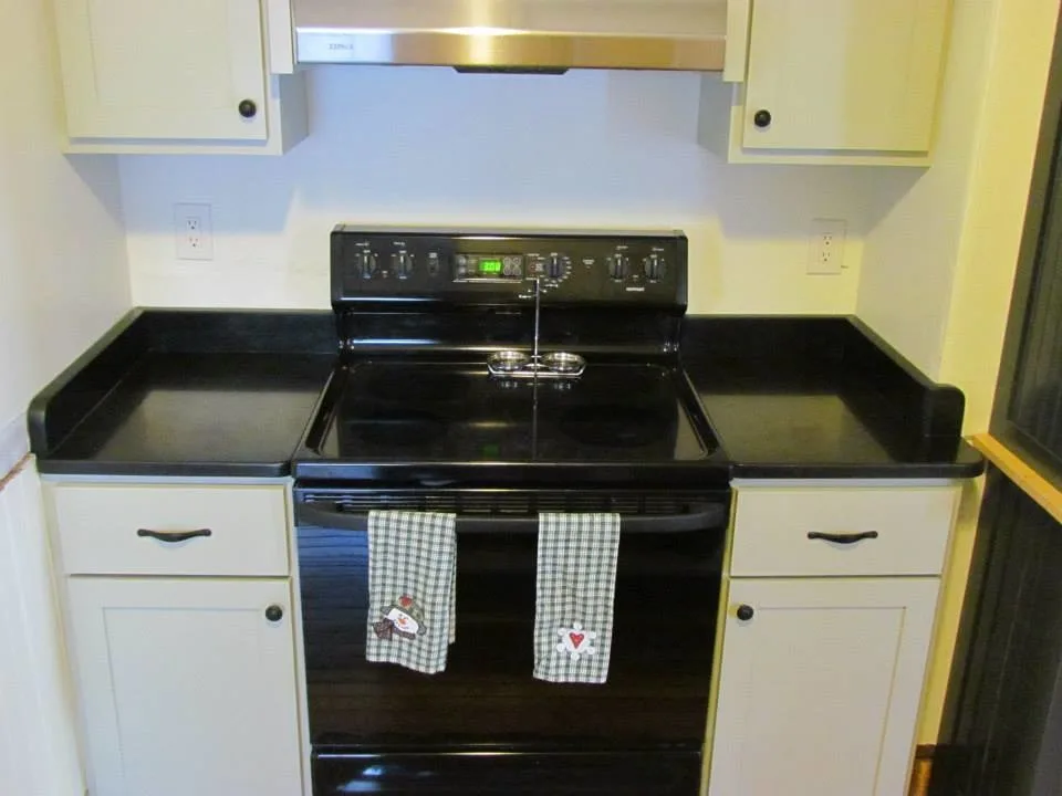 LePage & Eaton Countertops - Photo 2
