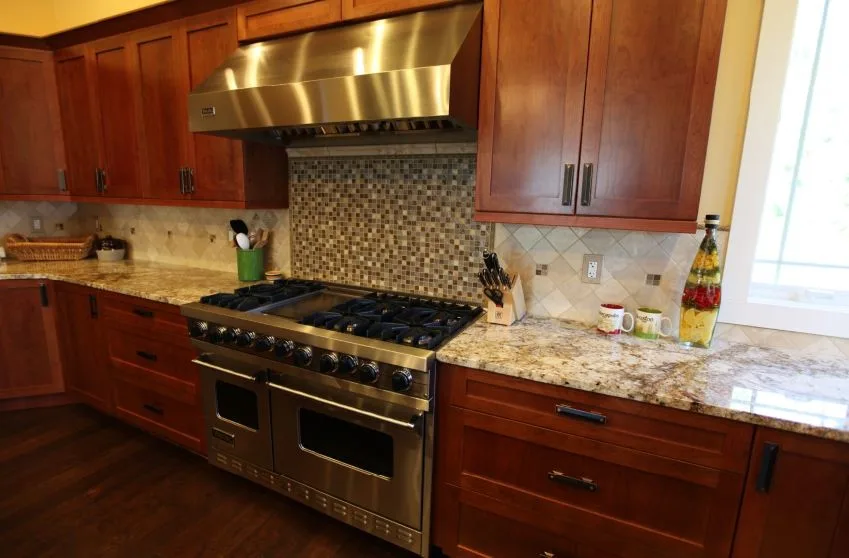 Evolving Kitchens by Rock-It Surfaces Inc. - Photo 2