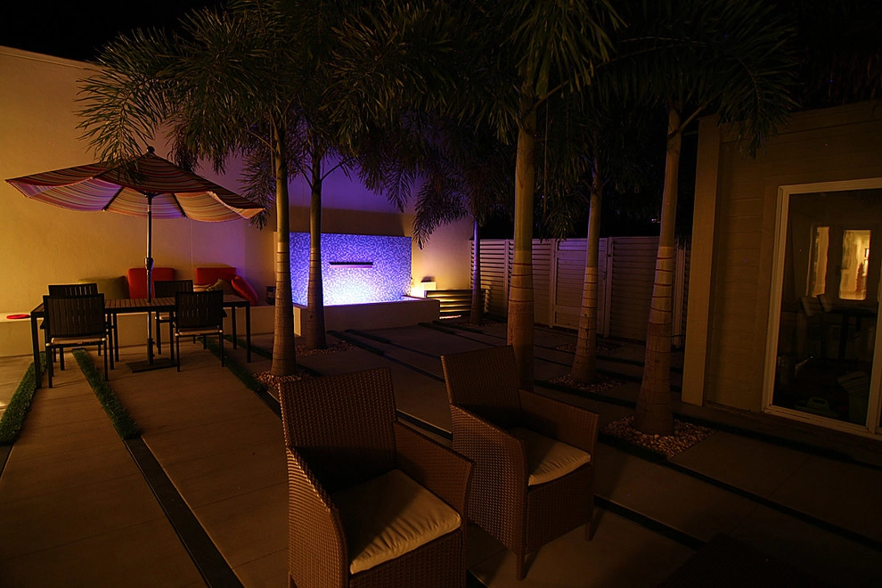 Vero Beach Courtyard by C2 | Studio Landscape Architecture - Photo 2