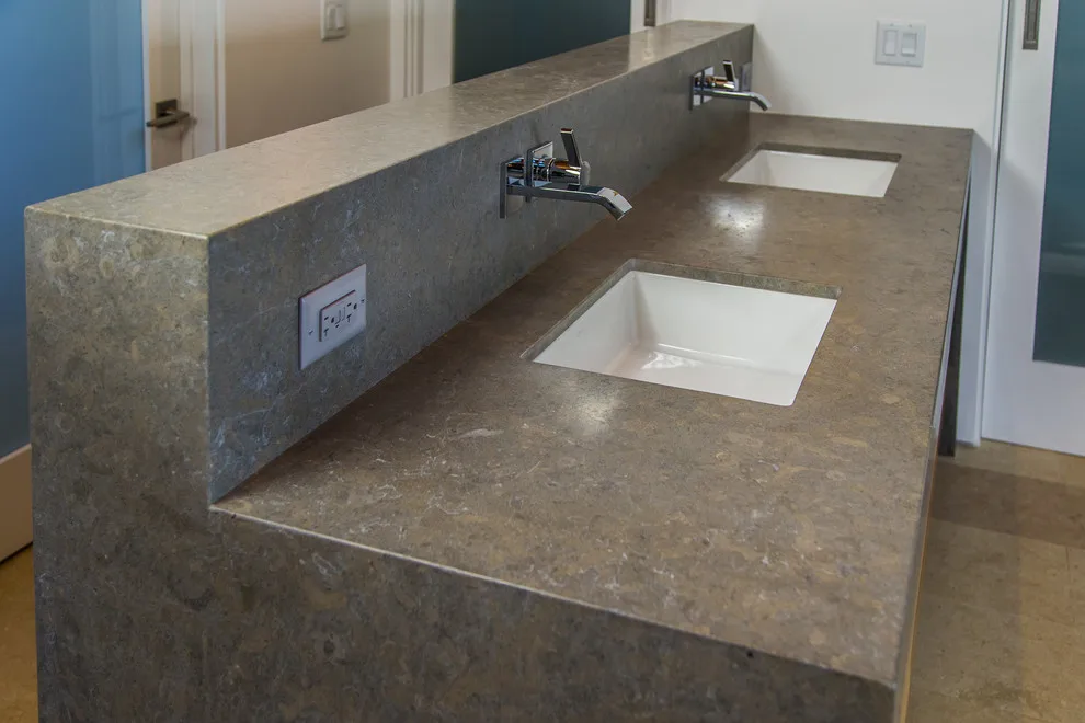 Tranquil Master Bathroom by Pacific Stoneworks Inc - Photo 2