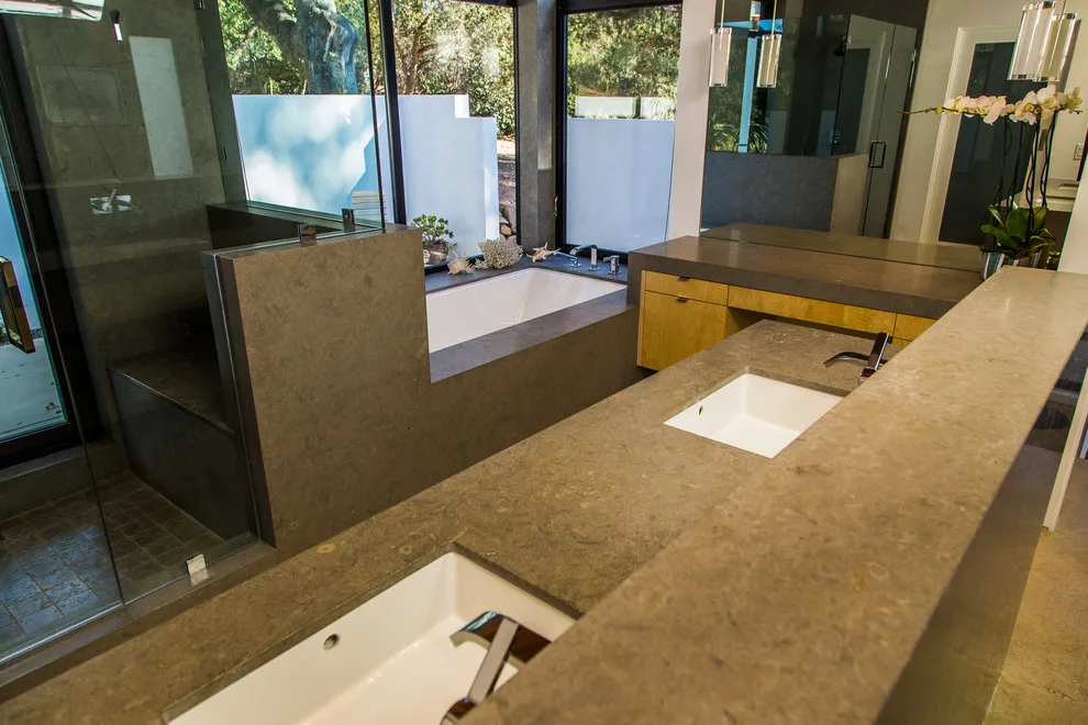 Tranquil Master Bathroom by Pacific Stoneworks Inc - Photo 5
