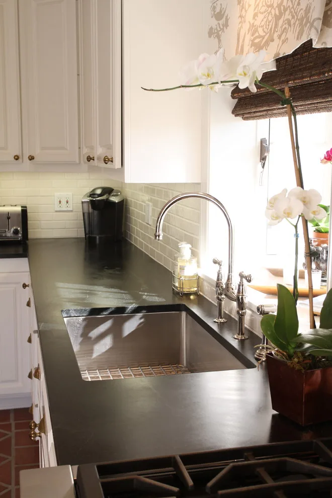 Soapstone Culinary Spaces by Pacific Stoneworks Inc - Photo 2