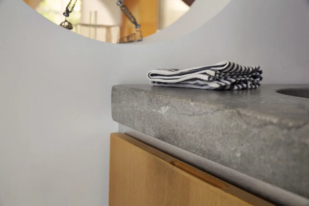 Modern Southern Hills by Phenix Marble Company - Photo 2