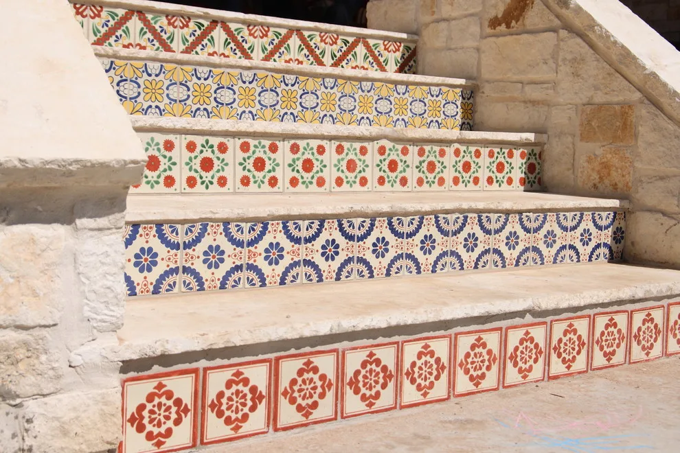 Reeso Tiles, Inc. - Photo 3