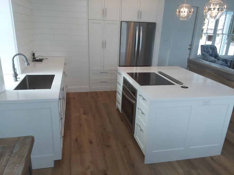 Walloon Cabin by Quality Signature Tops Inc - Photo 2