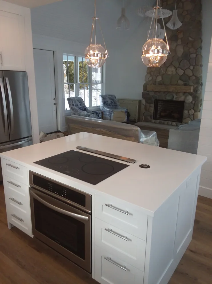 Walloon Cabin by Quality Signature Tops Inc - Photo 8