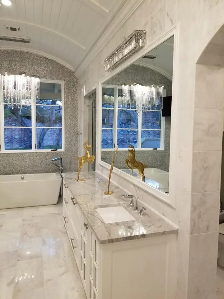 Light-Colored Bathroom by Tex-San Granite - Photo 2