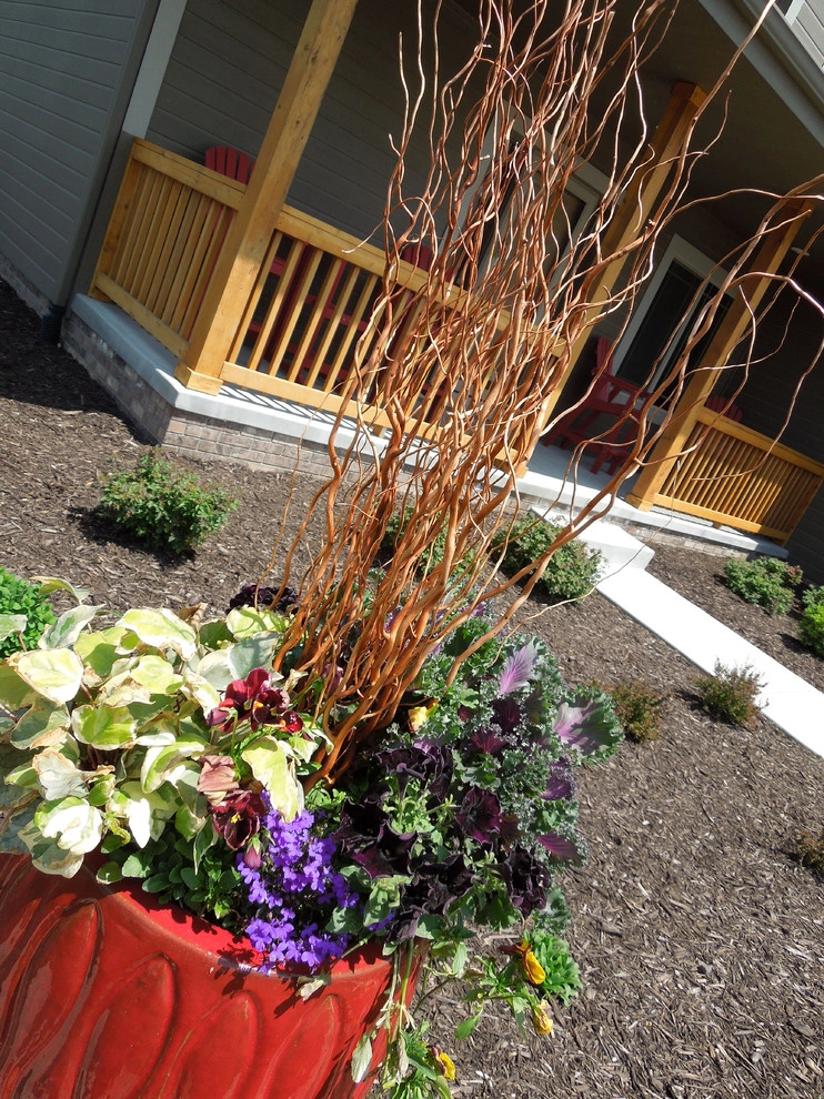 Front Yard Water Feature by Lanoha Nurseries - Photo 3
