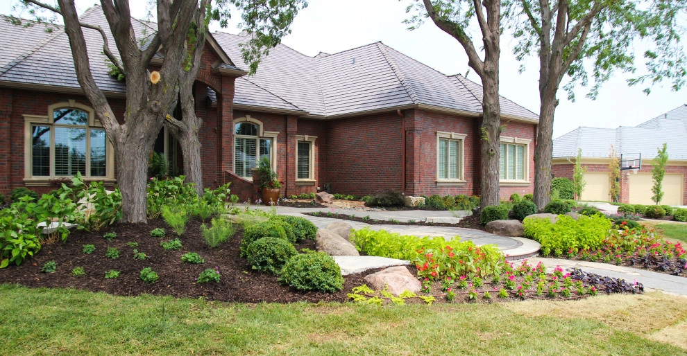 Curb Appeal by Lanoha Nurseries - Photo 5