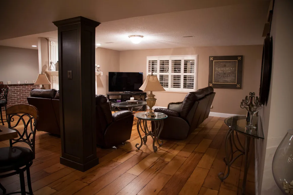 Vine Lounge by Luitjohan's Flooring America - Photo 5