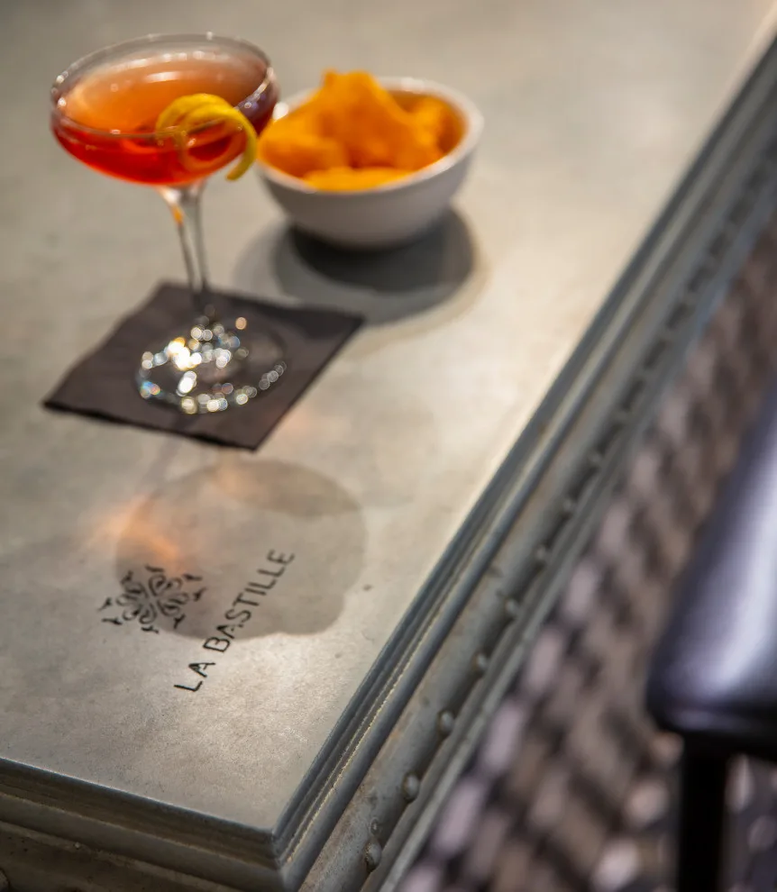 Zinc Retail Bar Surface by La Bastille - Photo 3