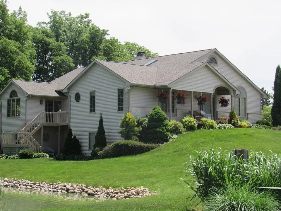 Hoosier Design & Contracting - Photo 13