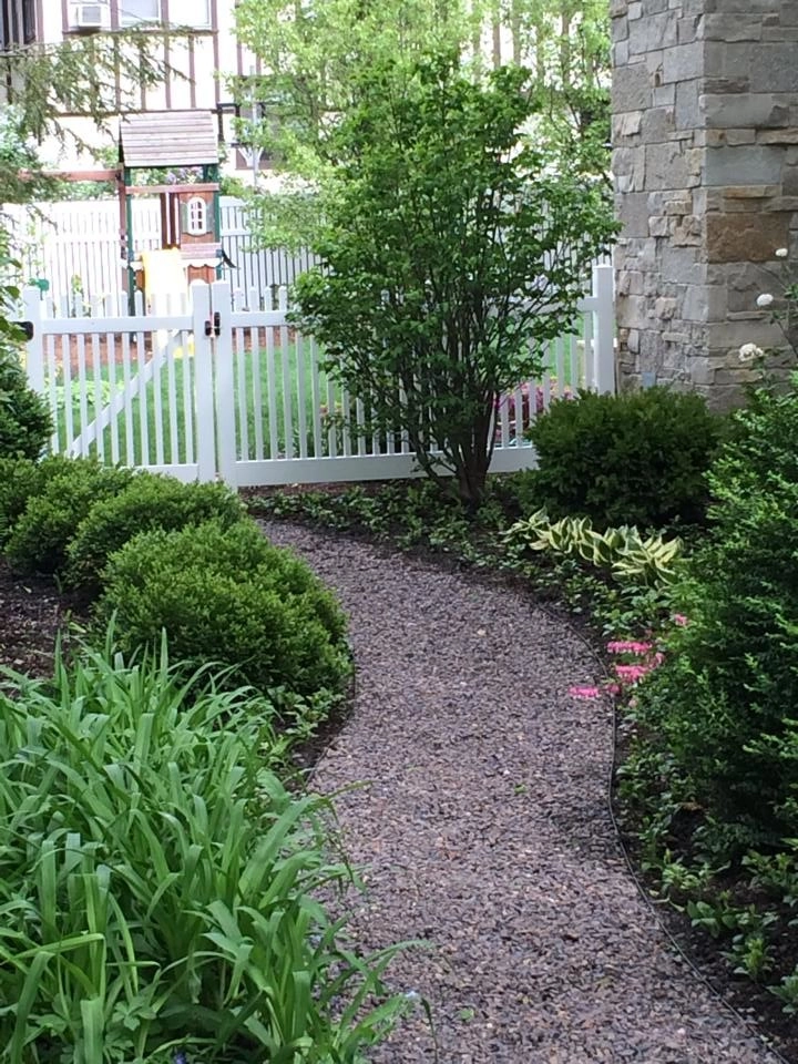 LANDSCAPING by Laslo Landscaping Inc. - Photo 23