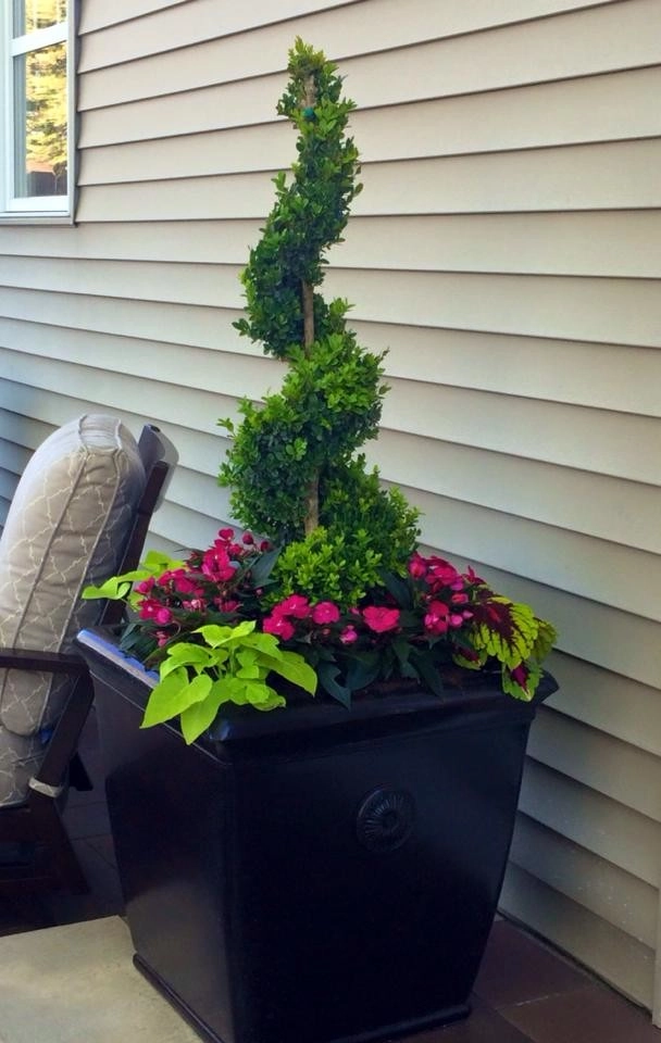 LANDSCAPING by Laslo Landscaping Inc. - Photo 15