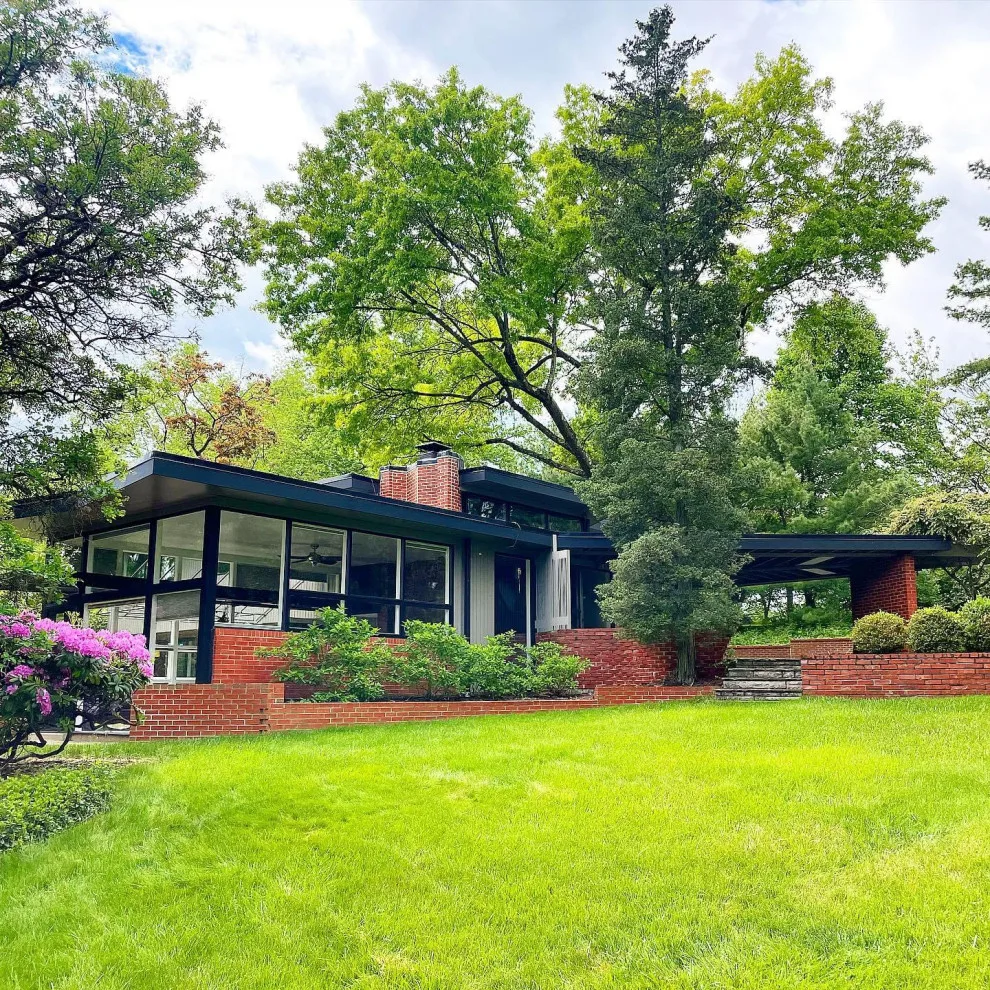 Ross Construction Firm - Photo 2