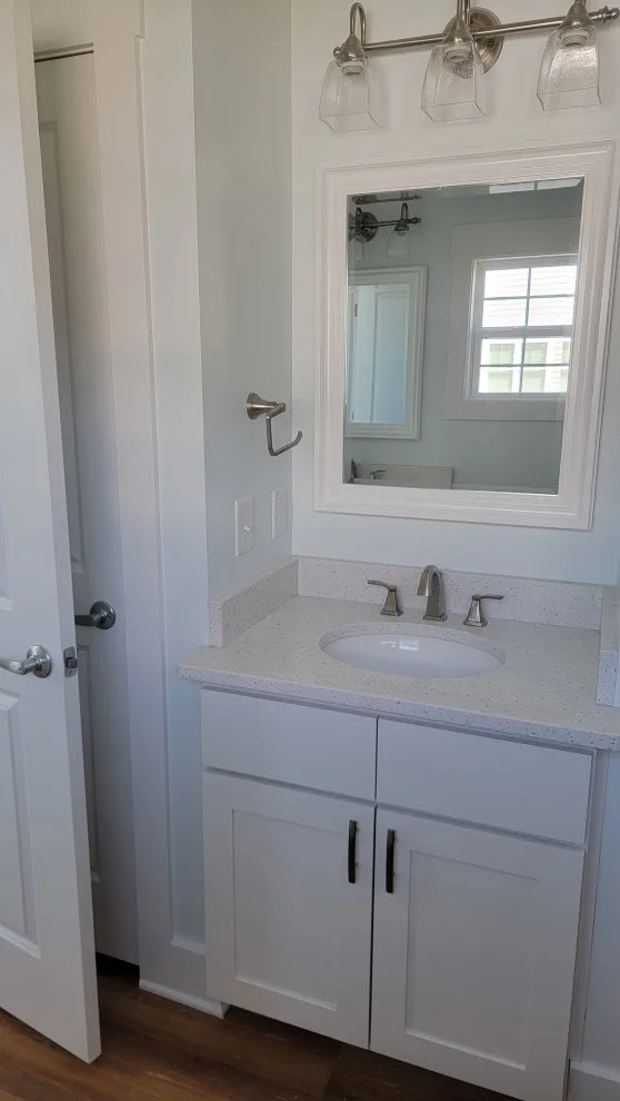 Rowland Creek Residence by Coastal Heritage Construction And Realty - Photo 11
