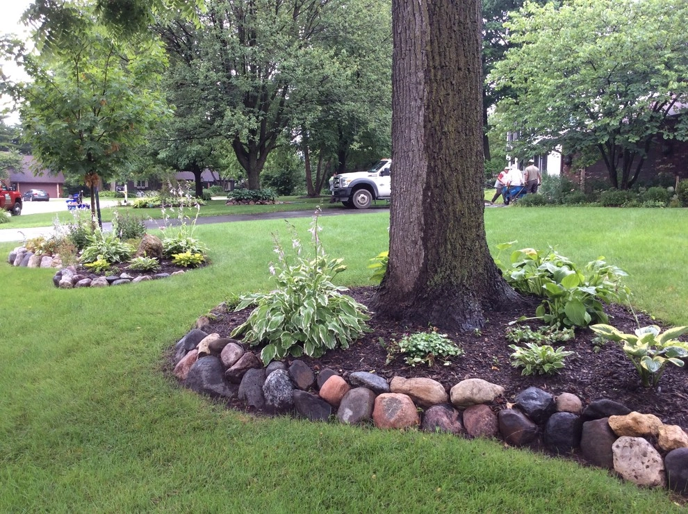 Lawncare By Walter, Inc. - Photo 3