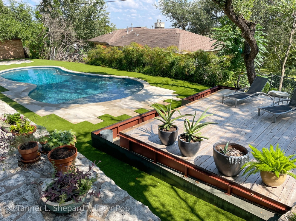 Amazing Backyards with Artificial Turf by LawnPop Artificial Turf - Photo 6